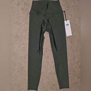 NWT ALO Yoga 7/8 High Waist Airlift Legging - Dark Cactus XS